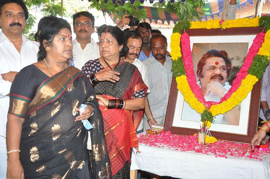 Celebs at Dasari Narayana Rao Final Journey Photos