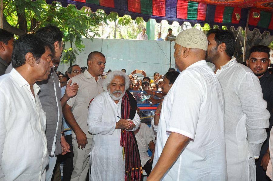 Celebs at Dasari Narayana Rao Final Journey Photos