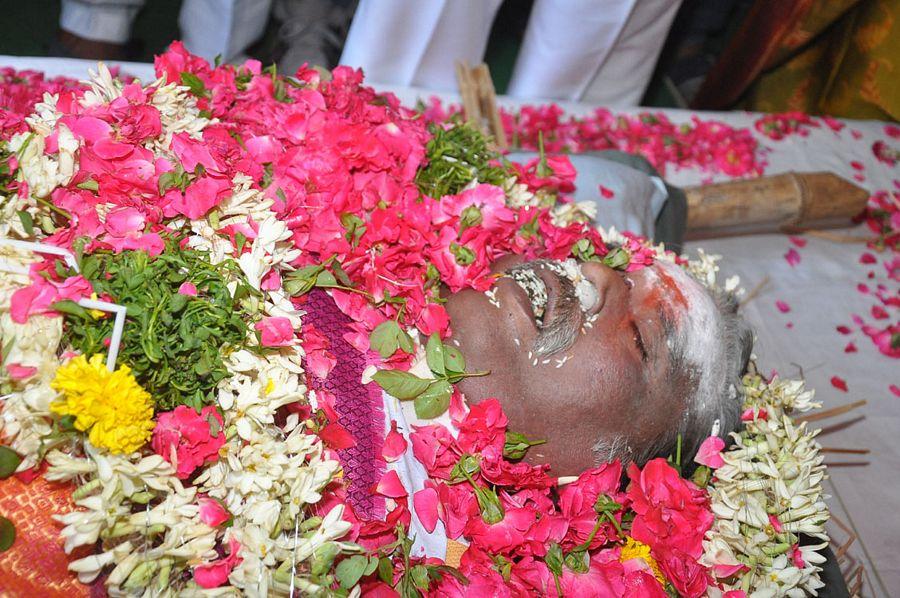 Celebs at Dasari Narayana Rao Final Journey Photos