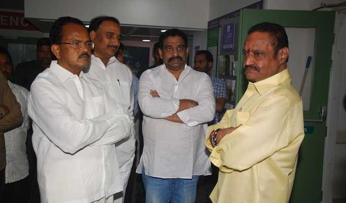 Celebs at Gali Muddu Krishnama Naidu Condolence Photos