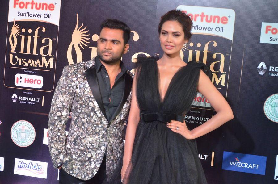 Celebs at IIFA Utsavam Awards 2017 Photos