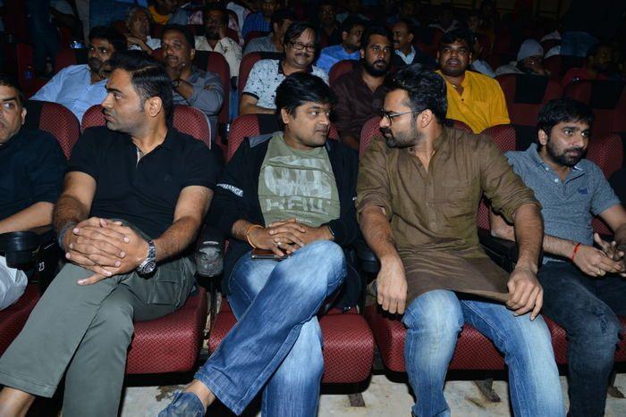 Celebs at Jawaan Movie Premier Show Photos