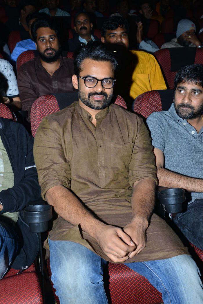 Celebs at Jawaan Movie Premier Show Photos