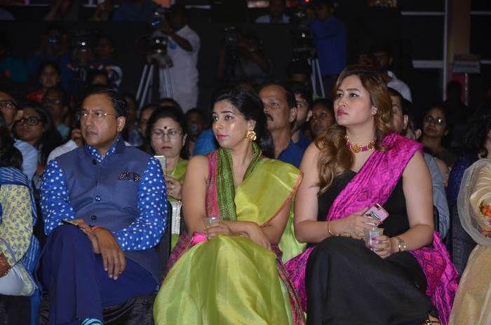 Celebs at Woven Fashion Show 2017 Photos