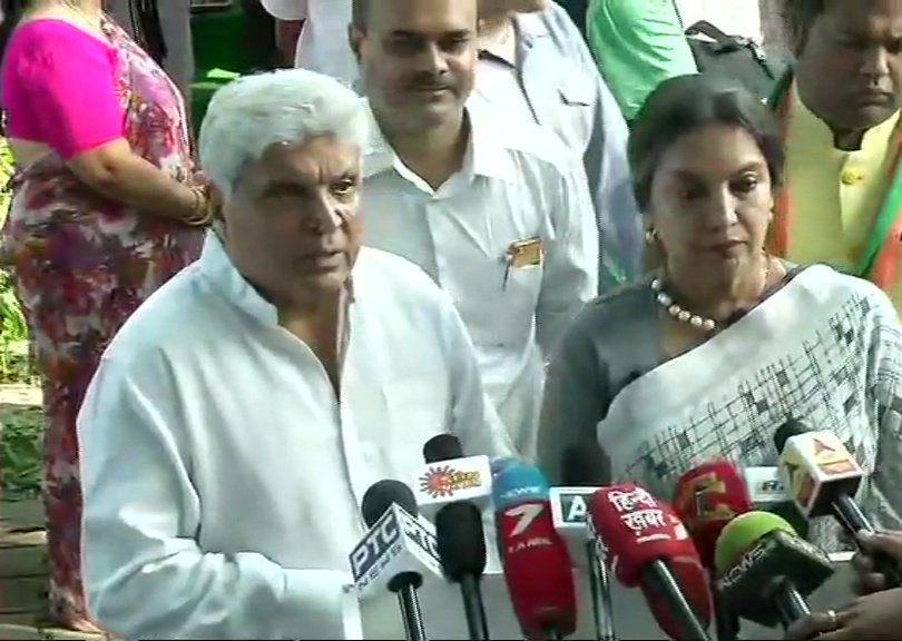 Celebs pays tribute to former Prime Minister Atal Bihari Vajpayee