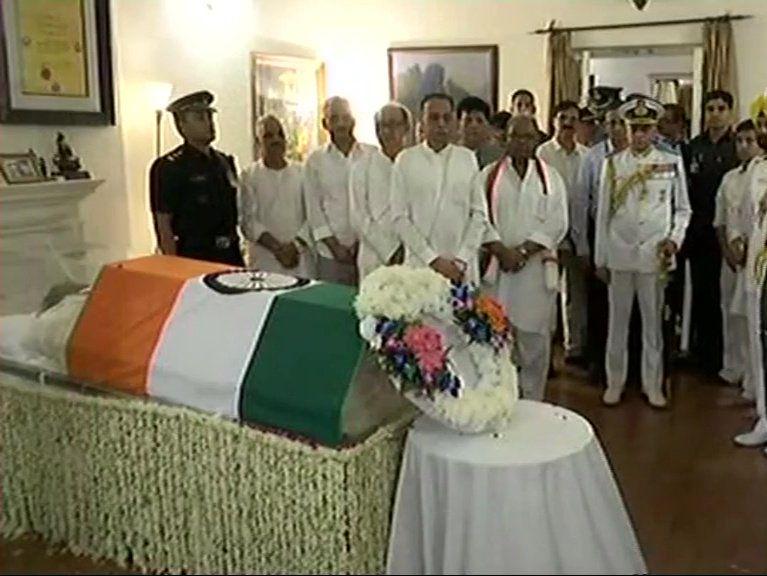 Celebs pays tribute to former Prime Minister Atal Bihari Vajpayee