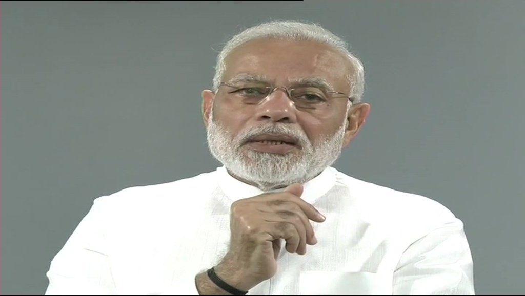 Celebs pays tribute to former Prime Minister Atal Bihari Vajpayee