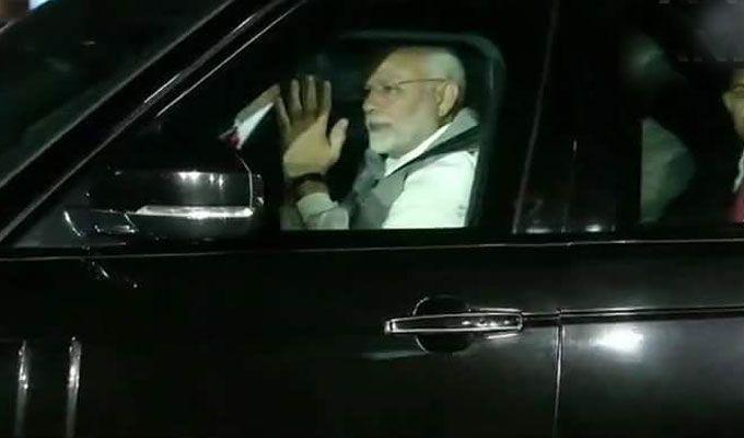 Celebs visits AIIMS to meet Atal Bihari Vajpayee