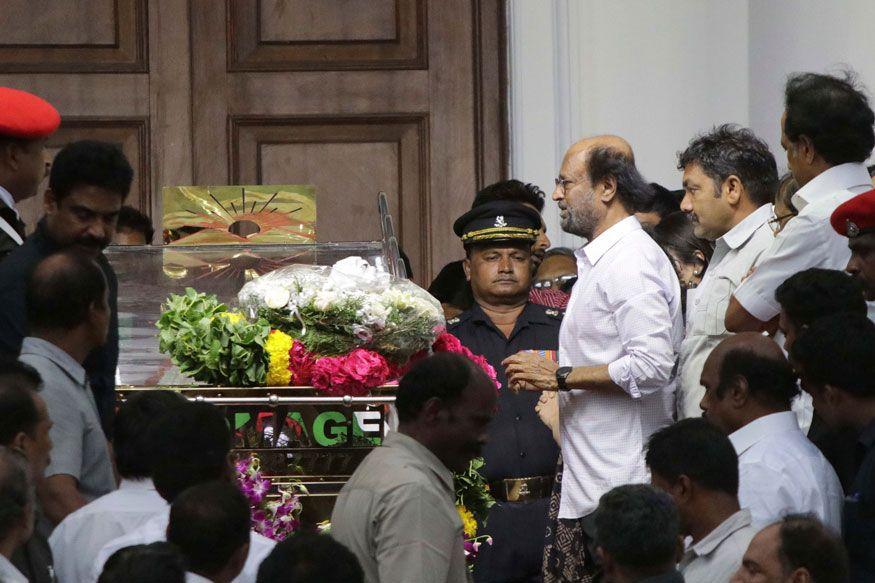 Chennai joins Kalaignar Karunanidhi on his final journey Photos