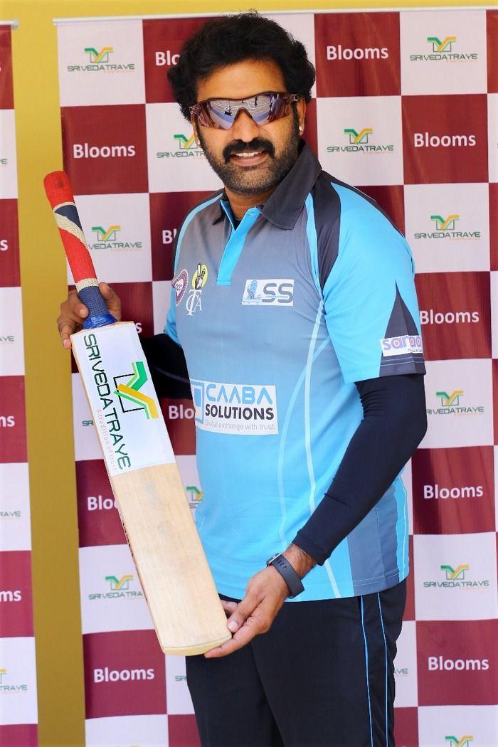 Cine Stars Charity Crescent Cricket Cup 2017 Photos