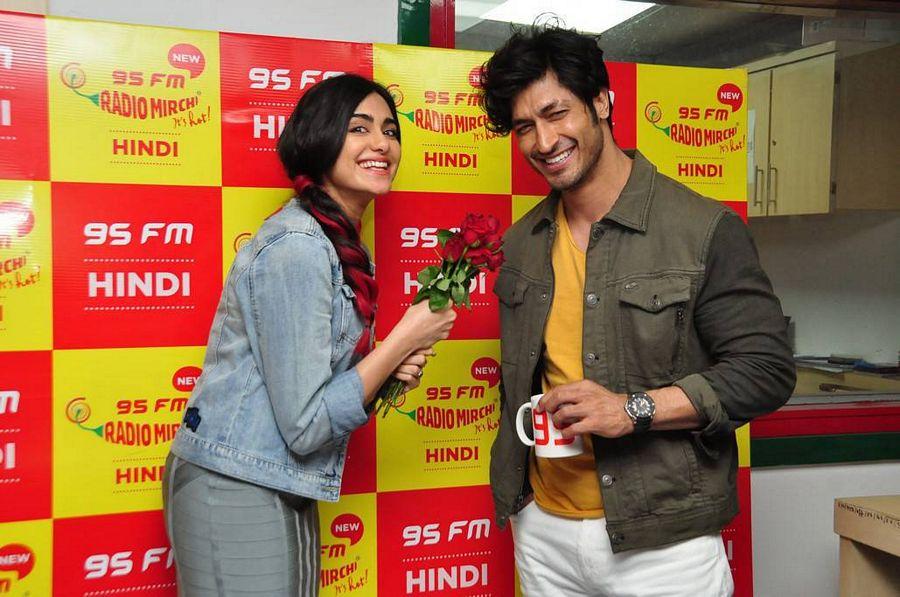 Commando 2 Movie Team Stills At Radio Mirchi