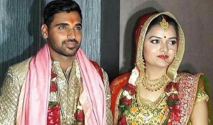 Cricketer Bhuvneshwar Kumar & Nupur Nagar Marriage Photos