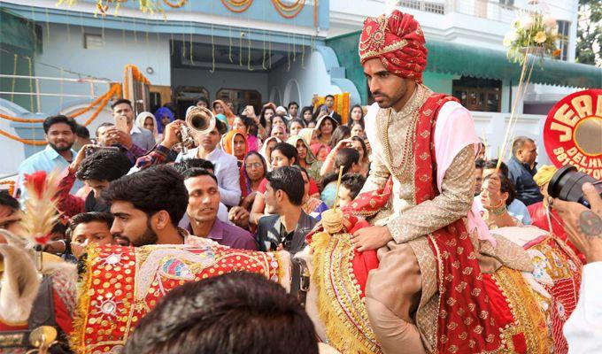 Cricketer Bhuvneshwar Kumar & Nupur Nagar Marriage Photos