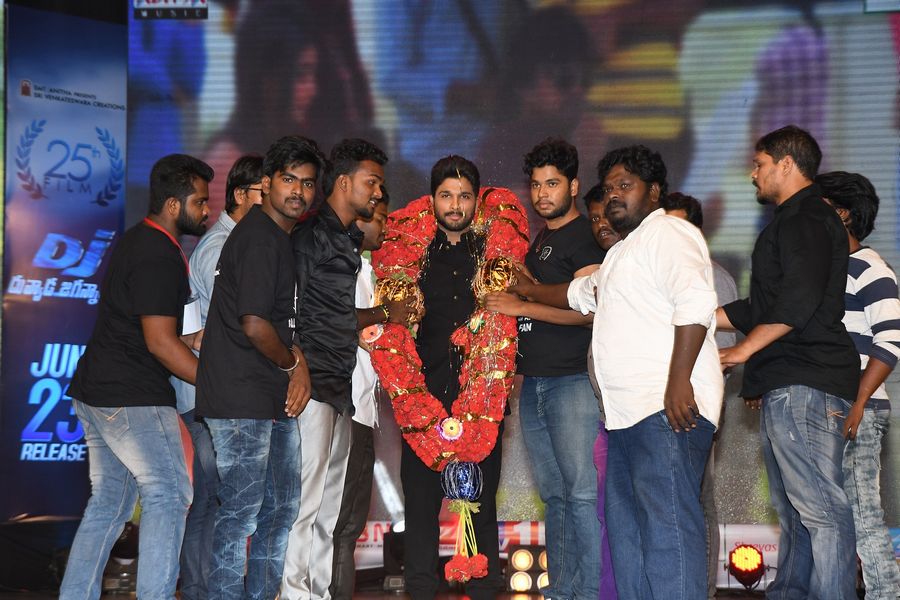 DJ Duvvada Jagannadham Movie Audio Release Photos