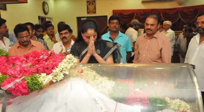 Celebrities Pays Tribute to Dasari Narayana Rao Photos