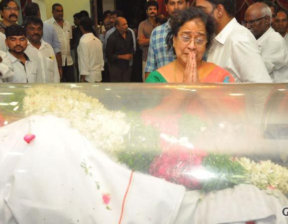 Celebrities Pays Tribute to Dasari Narayana Rao Photos