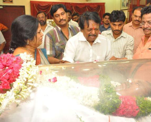 Celebrities Pays Tribute to Dasari Narayana Rao Photos