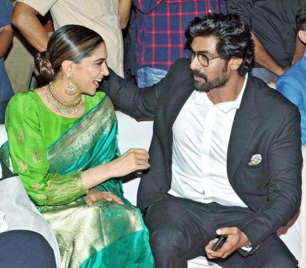 Deepika Padukone & Rana Daggubati at Social Media Summit Awards 2017 in AP