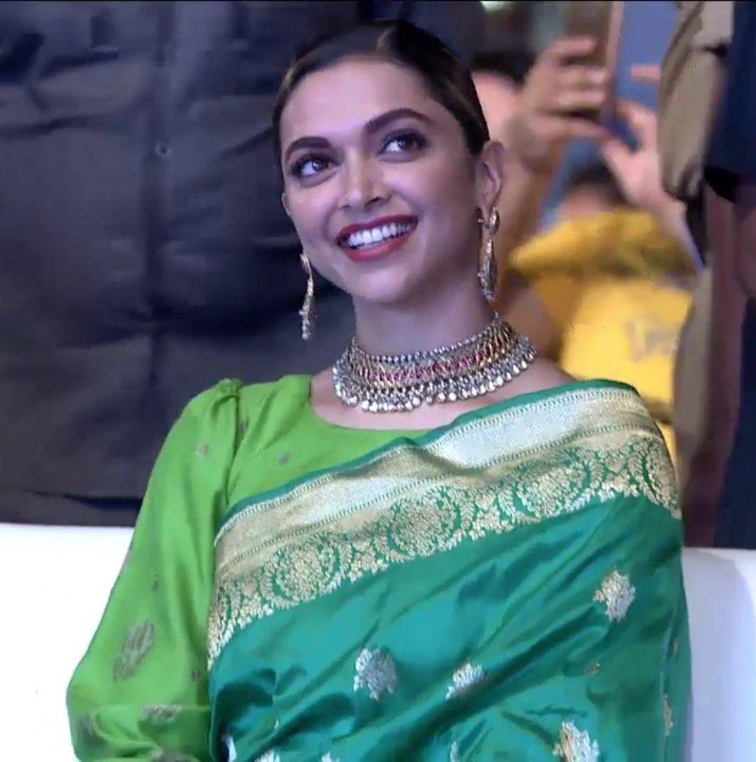 Deepika Padukone & Rana Daggubati at Social Media Summit Awards 2017 in AP