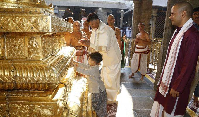Devansh Birthday Celebrations In Tirumala Photos