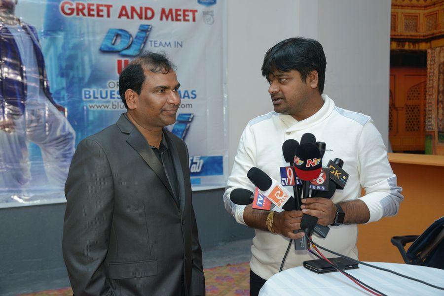 Duvvada Jagannadham Movie Team at New Jersey Meet Photos