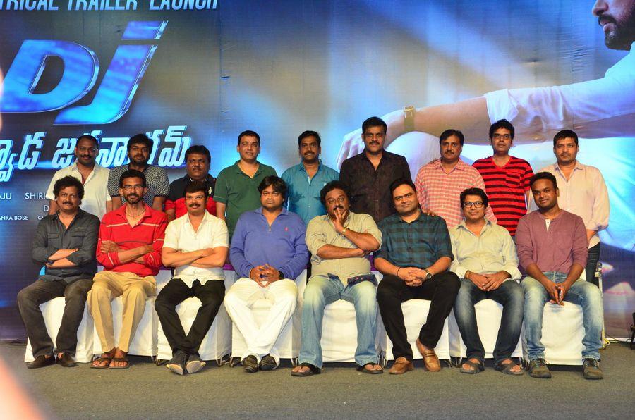 Duvvada Jagannadham Theatrical Trailer Launch Photos