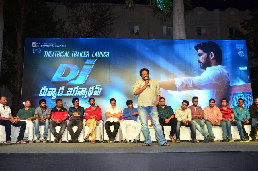 Duvvada Jagannadham Theatrical Trailer Launch Photos