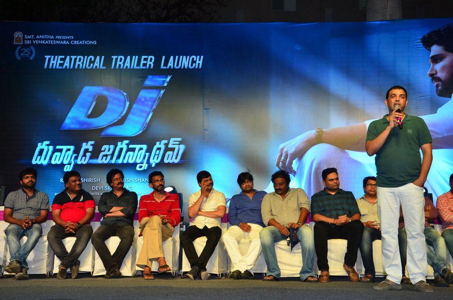 Duvvada Jagannadham Theatrical Trailer Launch Photos