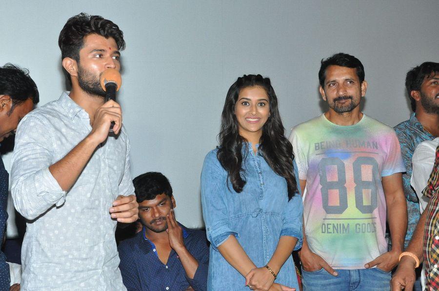 Dwaraka Movie Success Tour Photos at Guntur