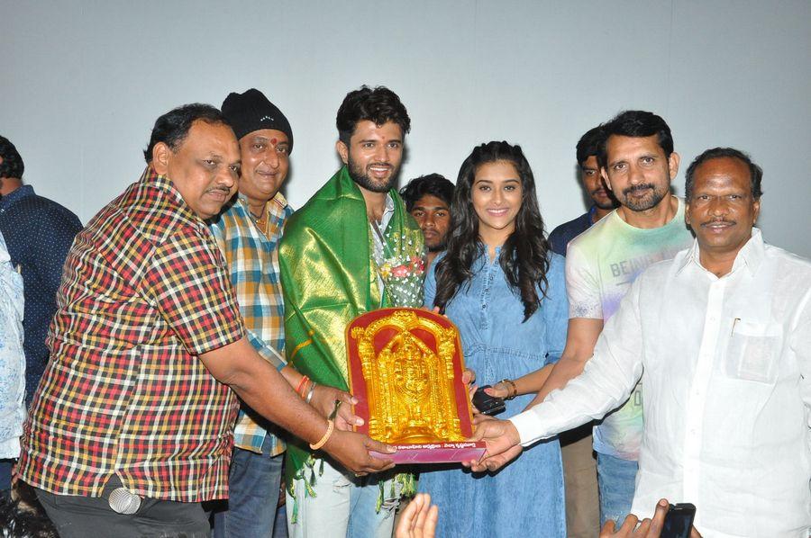 Dwaraka Movie Success Tour Photos at Guntur