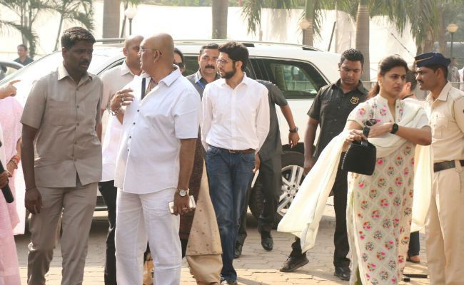 EXCLUSIVE: Celebs pay their last respects to Sridevi Photos