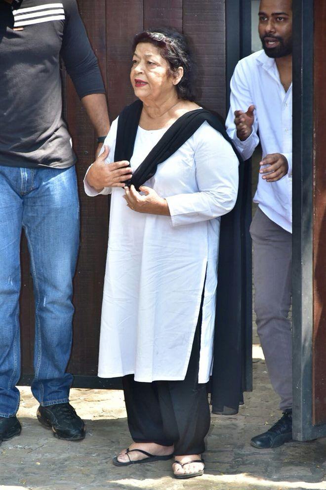 EXCLUSIVE PHOTOS: Celebs Pay Condolence To Actress Sridevi