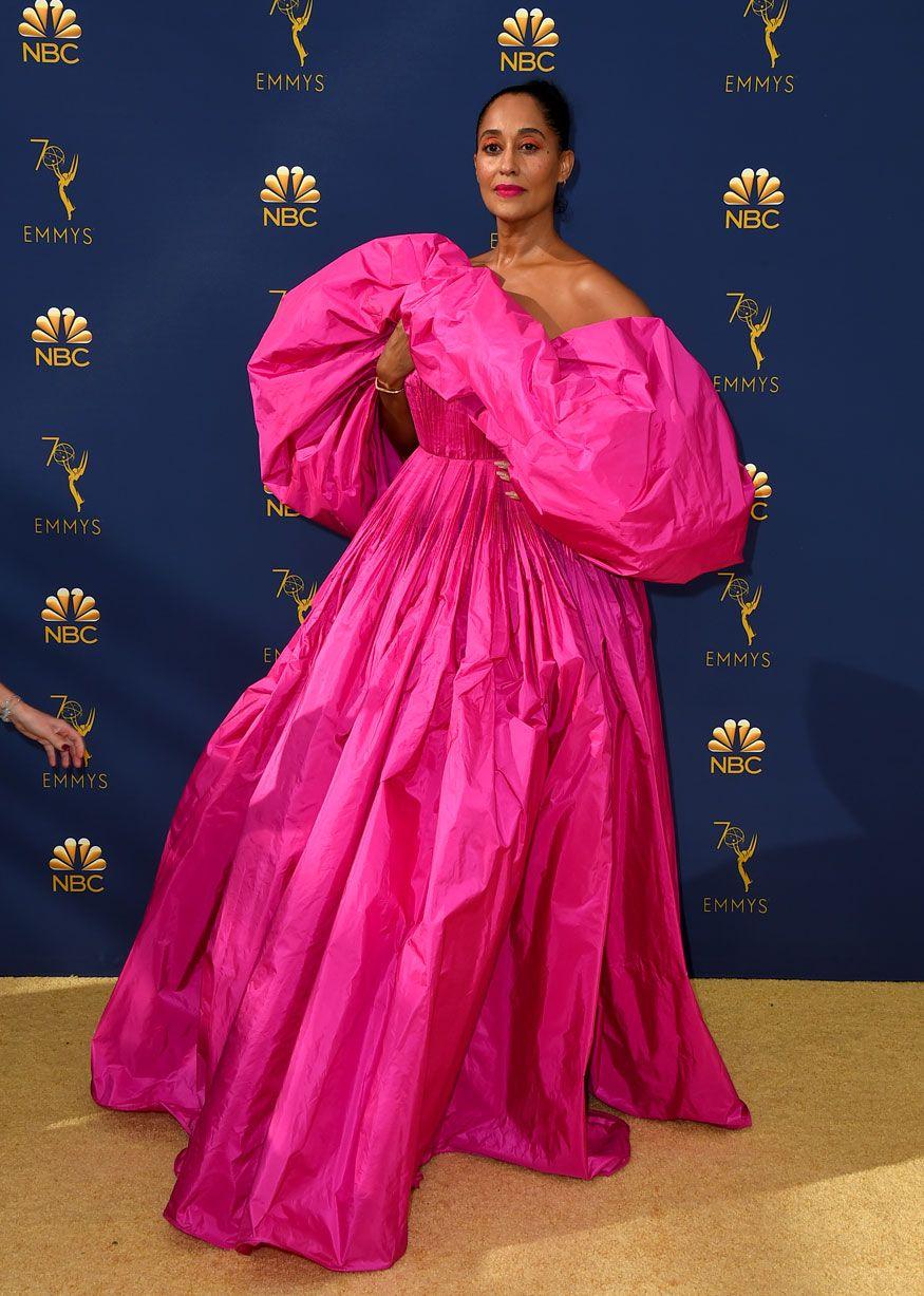Emmy Awards 2018: Hollywood Divas Dazzle on the Red Carpet & Winners