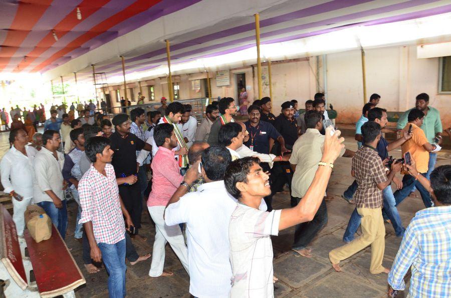 Fidaa Team Visits Dwaraka Tirumala Temple Photos