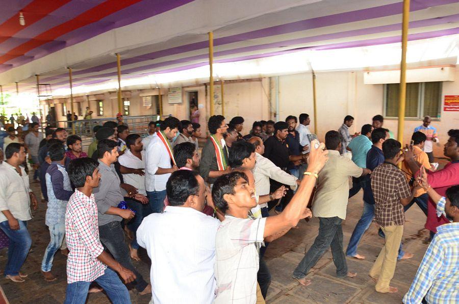 Fidaa Team Visits Dwaraka Tirumala Temple Photos