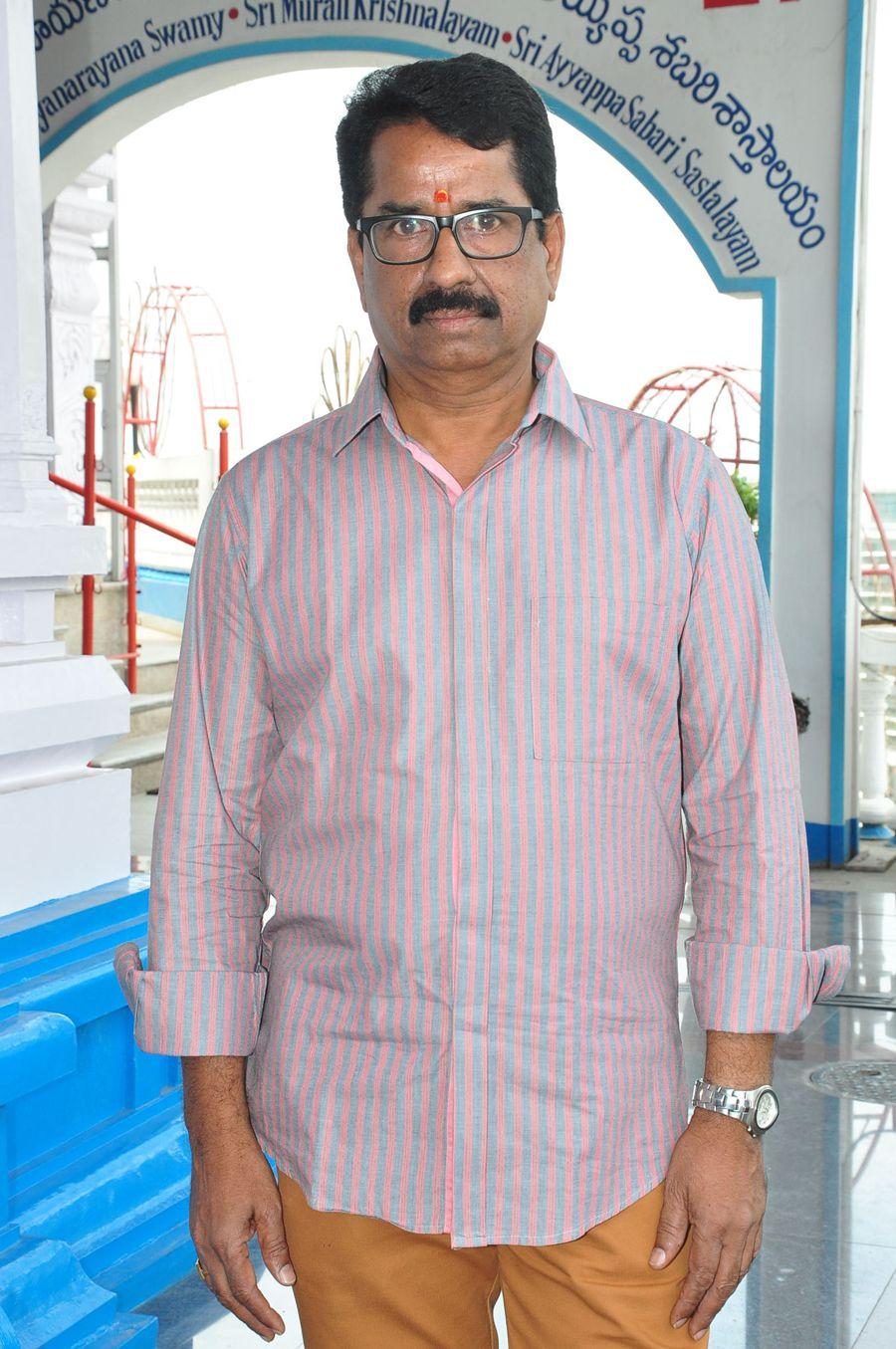 Gopichand & Sampath Nandi Movie Opening Photos