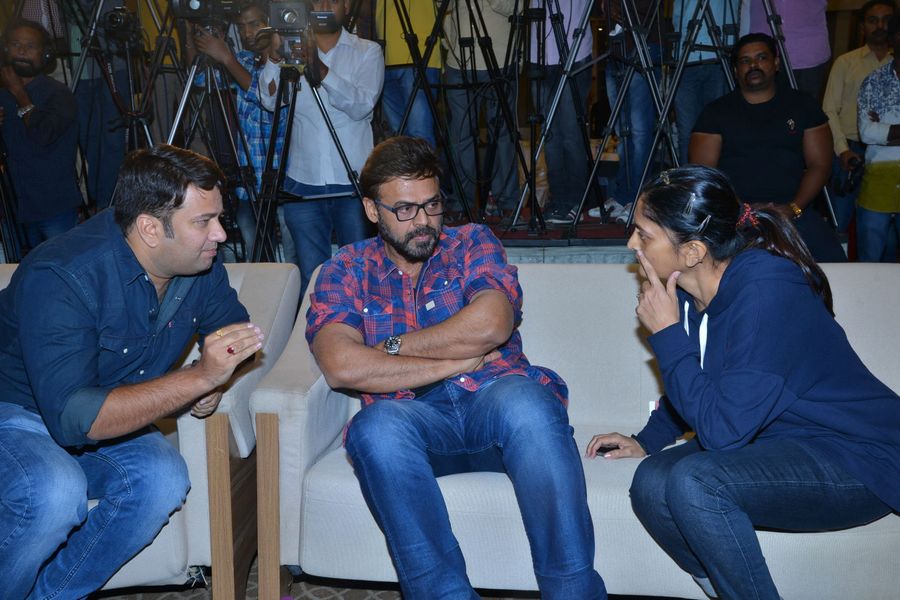 Guru Movie Trailer Launch Pics