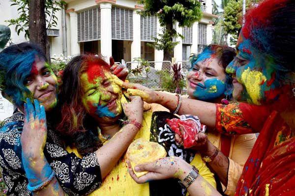 Holi Celebrations 2017 Photos