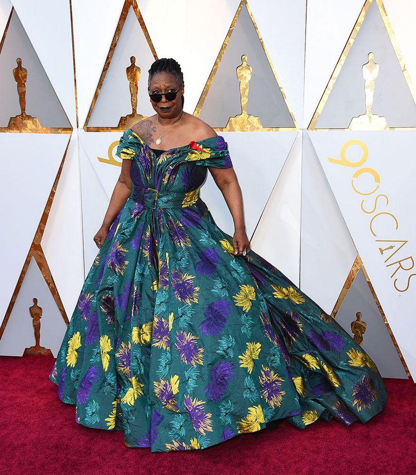 Hollywood Actors at Oscars 2018 Red Carpet Photos