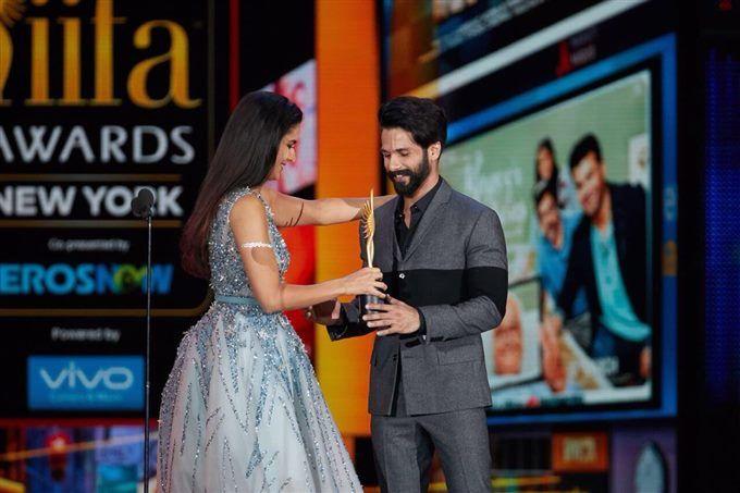 IIFA ROCKS 2017 Awards Inside Pictures
