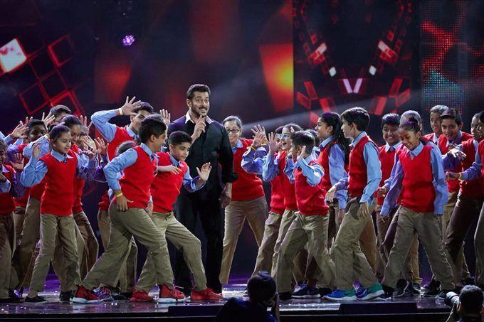 IIFA ROCKS 2017 Awards Inside Pictures