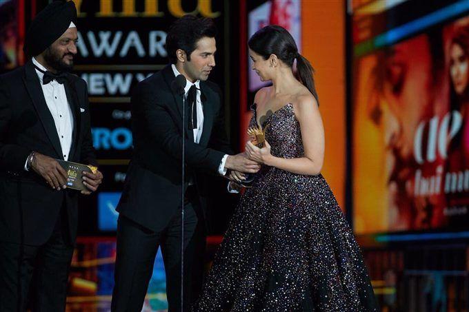 IIFA ROCKS 2017 Awards Inside Pictures