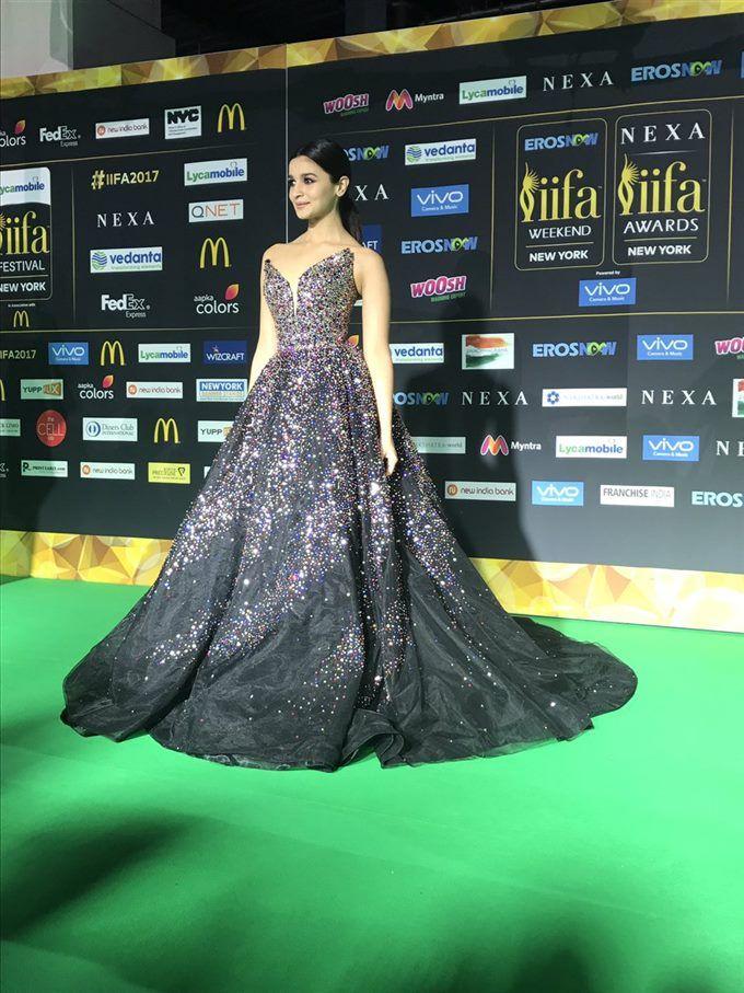 IIFA ROCKS 2017 Awards Inside Pictures