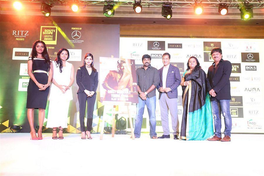 Indian Actresses at South Scope Lifestyle Awards Photos
