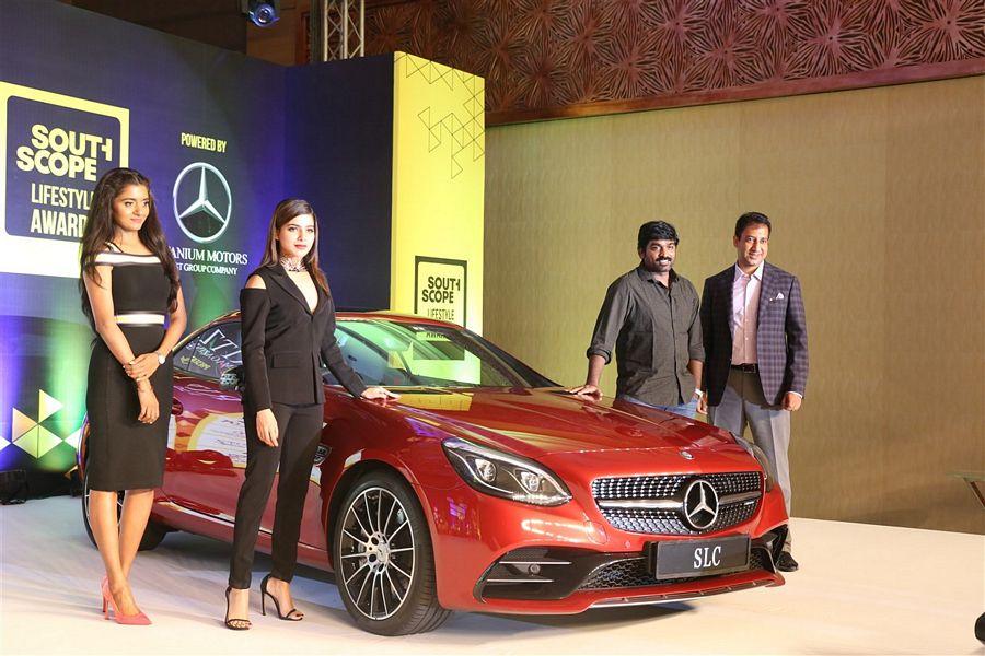Indian Actresses at South Scope Lifestyle Awards Photos