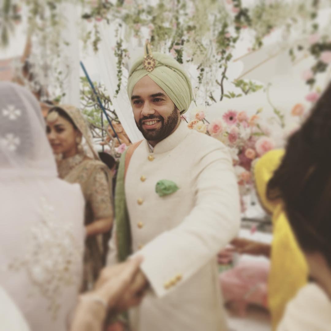 Inside photos of Kai Po Che actor Amrita Puri’s Bangkok wedding