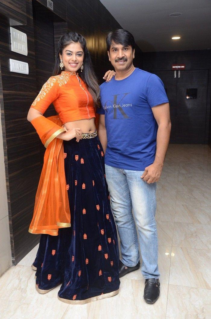 Jamba Lakidi Pamba Movie Pre Release Function Photos
