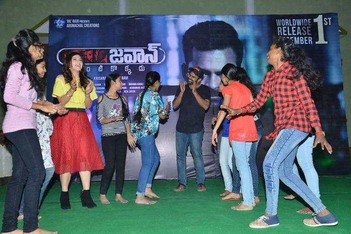 Jawaan Movie Team at Chaitanya Mahila Clg Photos