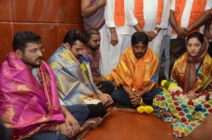 Jawaan Movie Team at Maddi Anjaneya Swamy Temple Photos