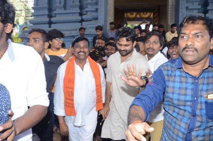 Jawaan Movie Team at Maddi Anjaneya Swamy Temple Photos